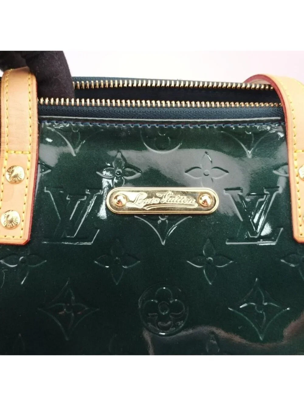 Louis Vuitton Bellevue PM Bleu Nuit Vernis Handbag